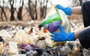 Read more about the article Utilize the service of the hazardous waste disposal company to protect the environment